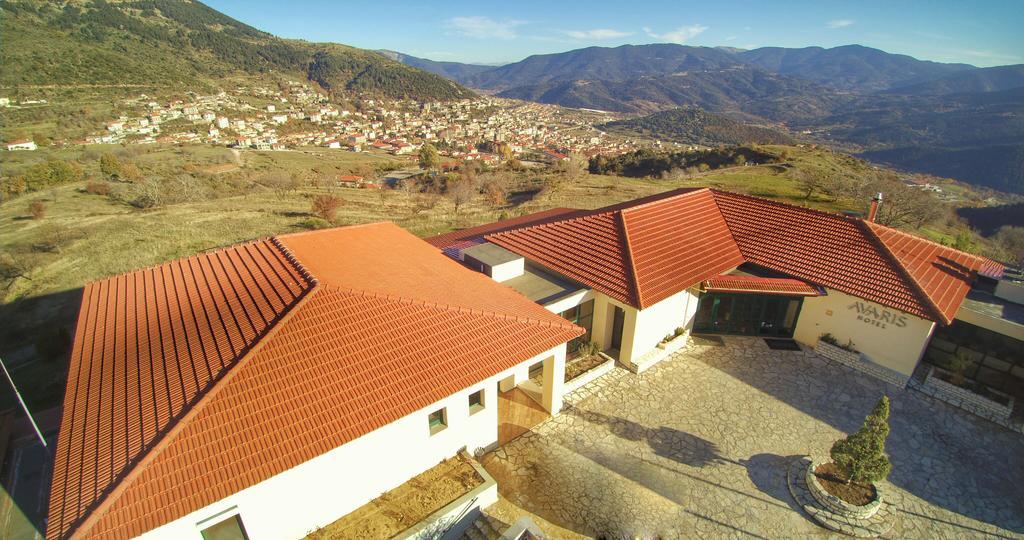Avaris Hotel Karpeníszi Kültér fotó